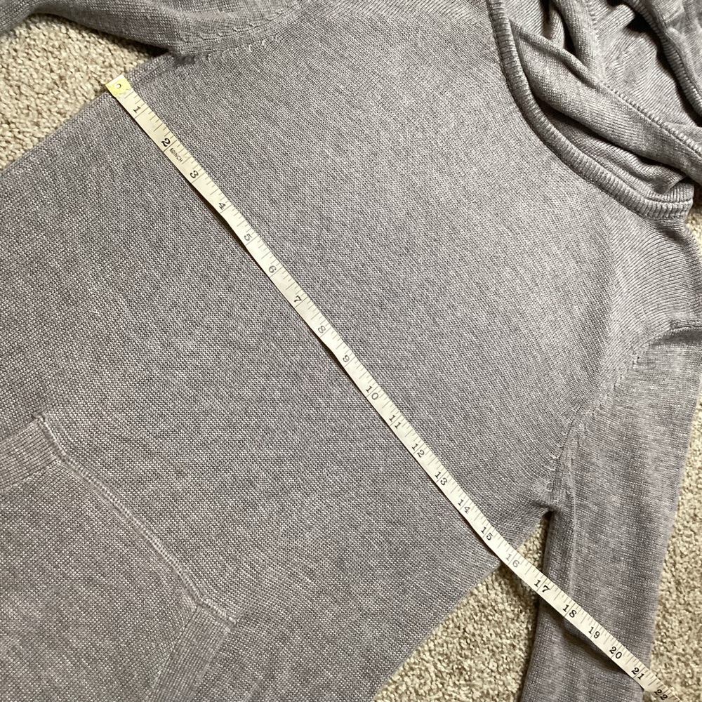 Lululemon CASHMERE Sweet Savasana Pullover Heathered Medium Grey Sweater 6 small - Picture 11 of 13
